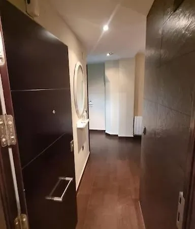Piso Centrico Y Tranquilo *